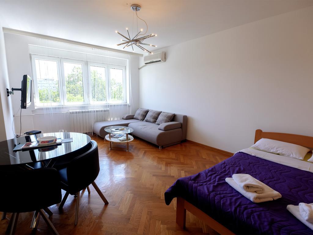 Apartments Sat Beograd Ngoại thất bức ảnh